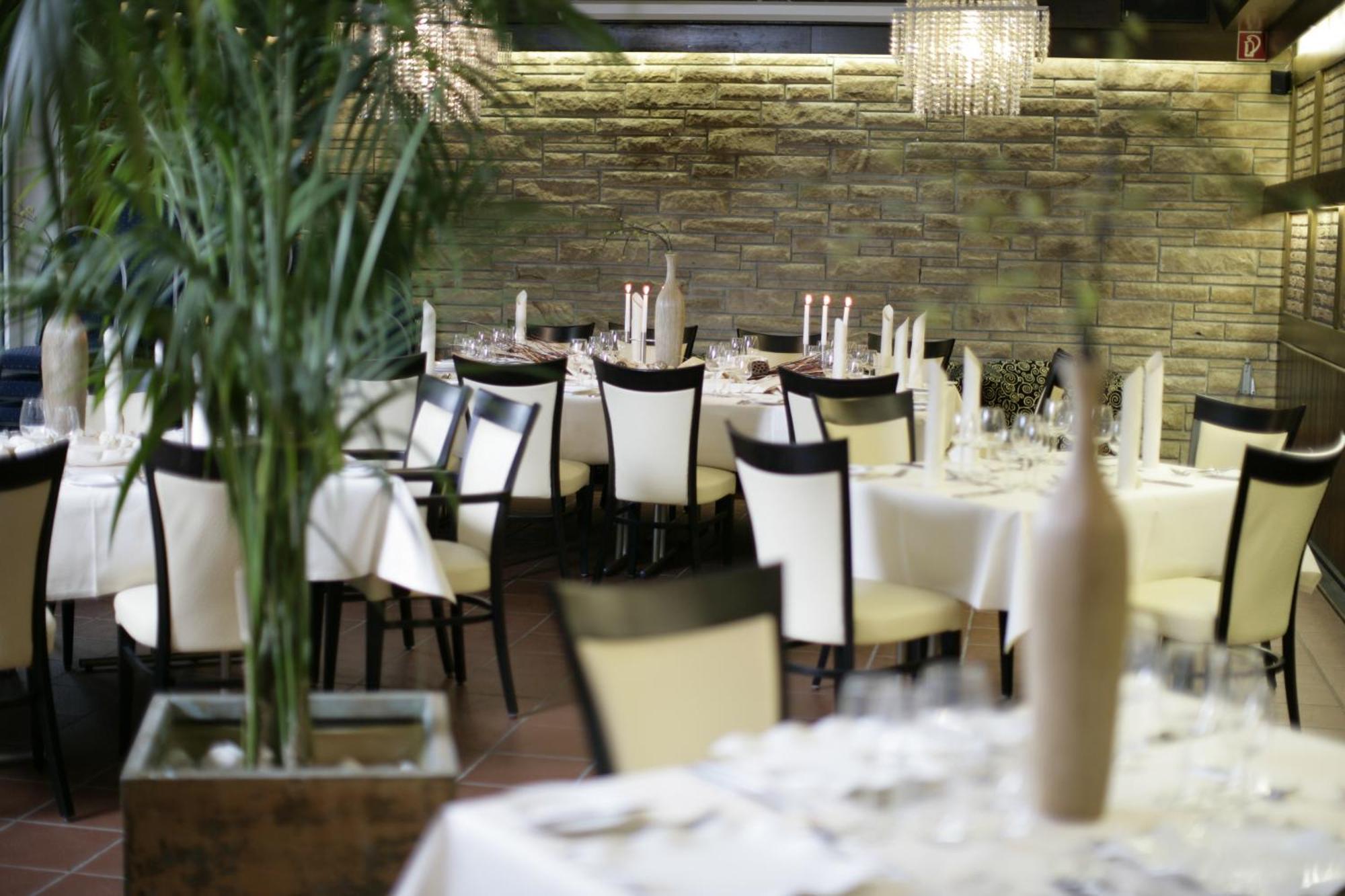 Hotel Akazienhof Duisburg Eksteriør billede