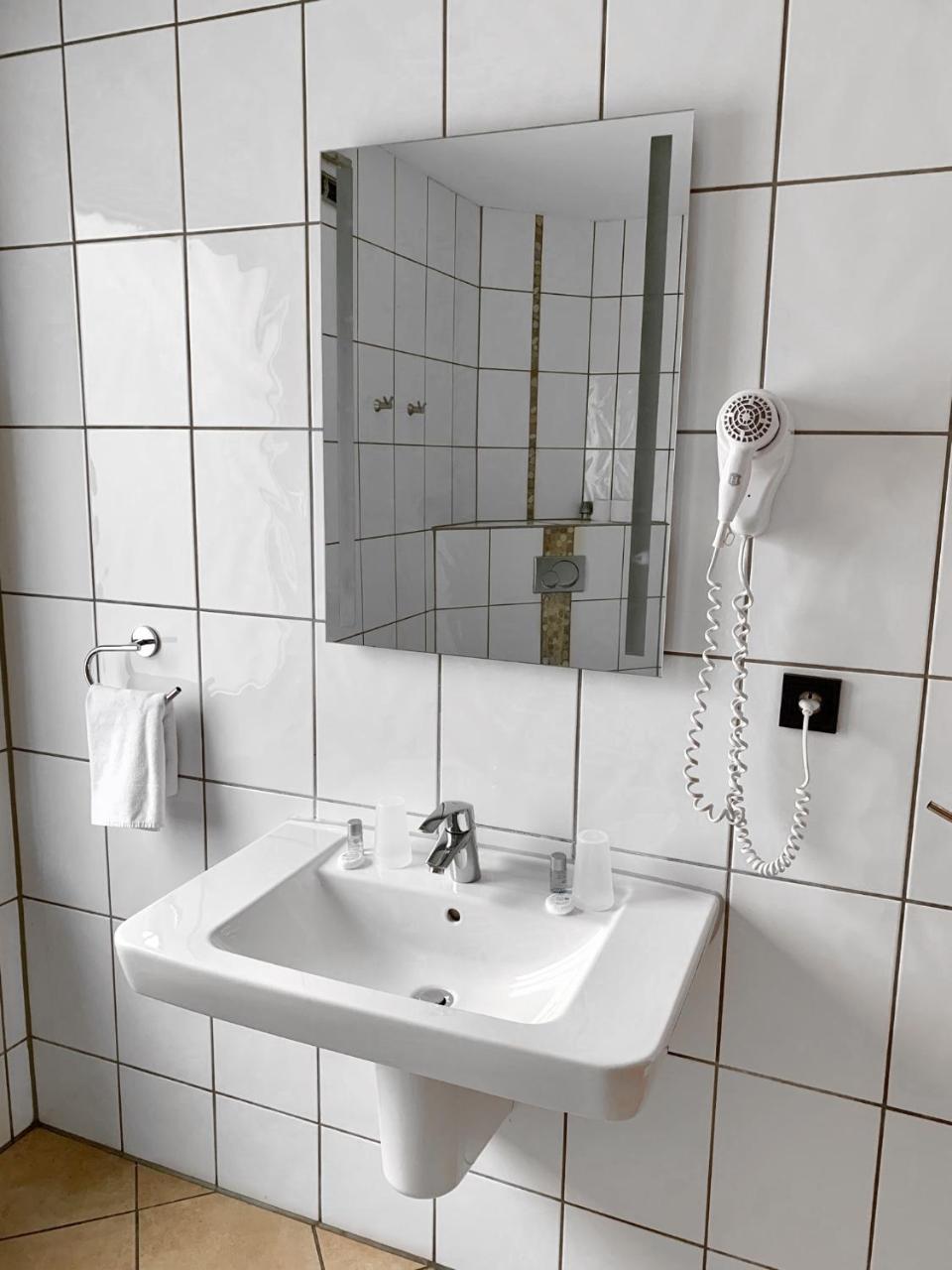 Hotel Akazienhof Duisburg Eksteriør billede